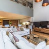 Photo 8: Living area