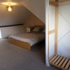 Photo 4: bedroom