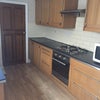 Photo 2: Fitted kitchen