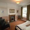 Photo 3: Lounge