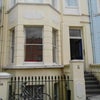 Photo 2: Apartment