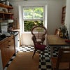Photo 3: kitchen