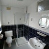 Photo 2: ensuite