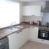 Photo 2: Kitchen 