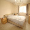 Photo 8: Room 2