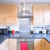 Photo 7: Kitchen