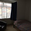 Photo 4: bedroom