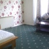 Photo 3: bedroom