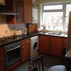 Photo 3: kitchen