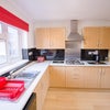 Photo 7: Kitchen