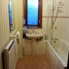 Photo 4: bathroom