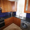 Photo 9: Communal kitchen / dining room