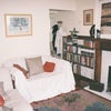Photo 6: The lounge