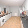 Photo 4: Kitchen