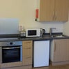 Photo 3: Room 4: Single room with private built-in kitchen 