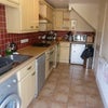 Photo 4: Kitchen