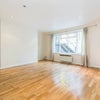 Photo 4: Living area