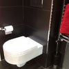 Photo 5: loo