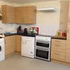 Photo 5: Kitchen