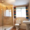 Photo 6: Large power shower (For kingsize bedroom)