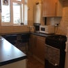 Photo 7: Kitchen
