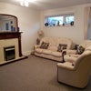Photo 4: Living room 