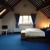 Photo 4: Room 1