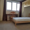 Photo 2: Room 1