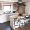 Photo 2: Kitchen