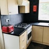 Photo 7: Kitchen