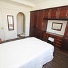 Photo 2: en suite room