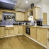 Photo 7: Fully kitted kitchen