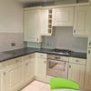 Photo 7: Generous shared kitchen | oven, hob, microwave | 2 full size fridge freezers between 4 