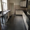 Photo 3: Kitchen