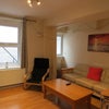 Photo 6: Lounge