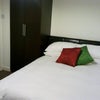 Photo 8: Lovely Double room
