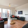 Photo 3: Lounge area