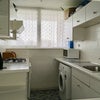Photo 7: Fitted kitchen