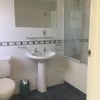 Photo 9: Ensuite