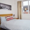 Photo 6: Room 3 1st floor - en-suite
