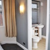 Photo 7: Room 3 Ensuite