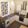 Photo 2: Kitchen