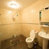 Photo 2: Bathroom