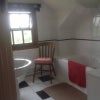 Photo 4: second bedroom ensuite
