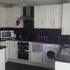 Photo 5: Kitchen