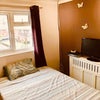 Photo 7: Bedroom (Yours)