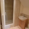 Photo 4: En suite shower room