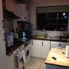 Photo 2: Kitchen