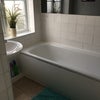 Photo 4: Bathroom