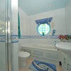 Photo 6: bathroom